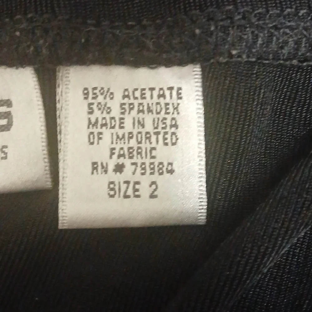 CHICO'S BLACK SKIRT SIZE 2